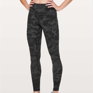 Lululemon lululemon Align™ High-Rise Pant 28"
Incognito Camo Multi Grey